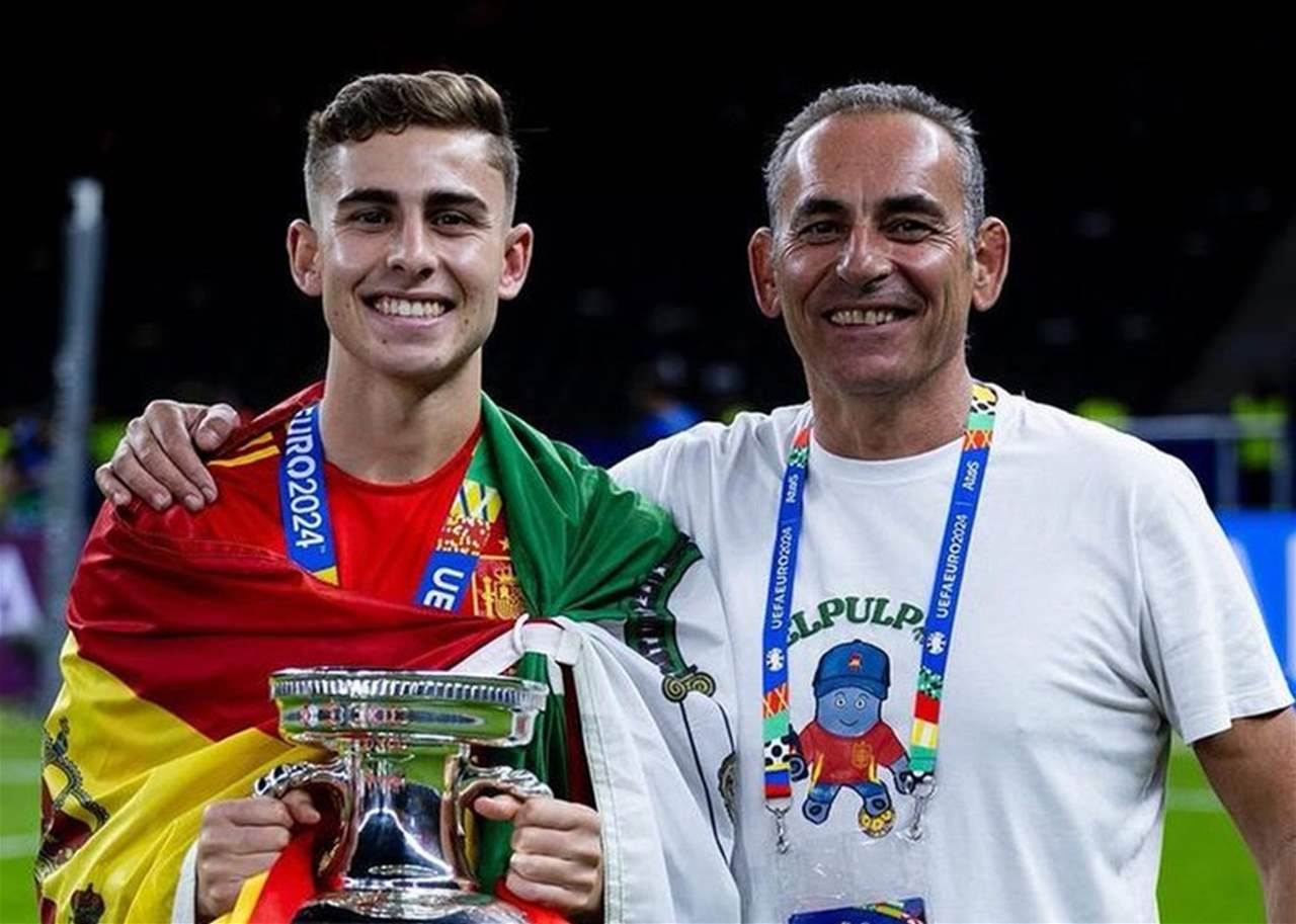 فيرمين لوبيز خطف الأضواء والقلوب معاً: أقنعتُ أمي وليس أبي