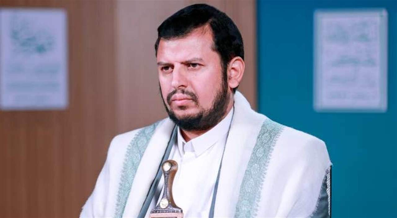 الحوثي: بعض المسؤولين بالحكومة اللبنانية يتحركون كعملاء لإسرائبل