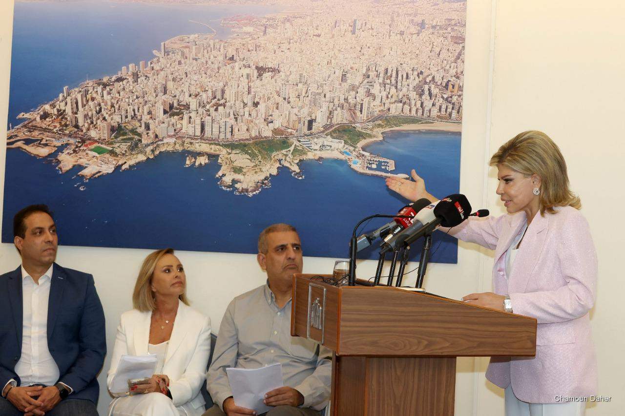 في ذكرى محاولة الاغتيال.. القوات تكرم مي شدياق