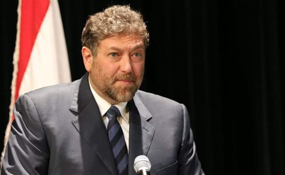 افرام يشيد بموقف سلام ويدعو لوحدة لبنان في زمن الانقسامات