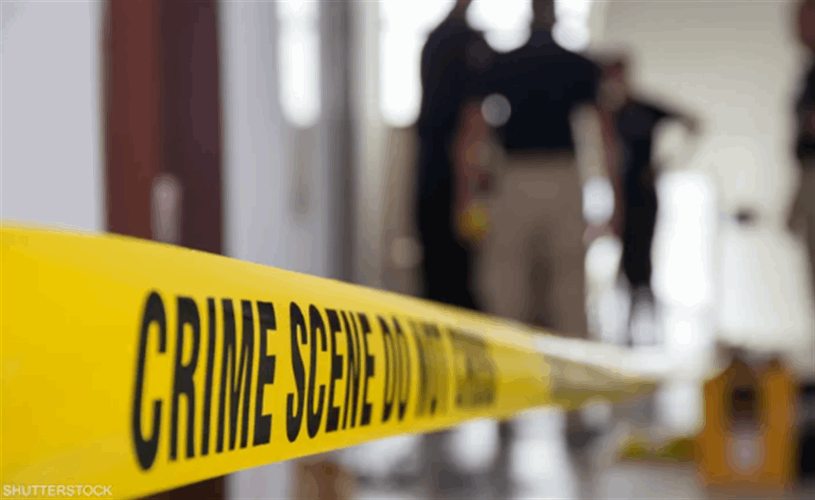 على الهواء مباشرة.. رجل يروي كيف قتل والديه!