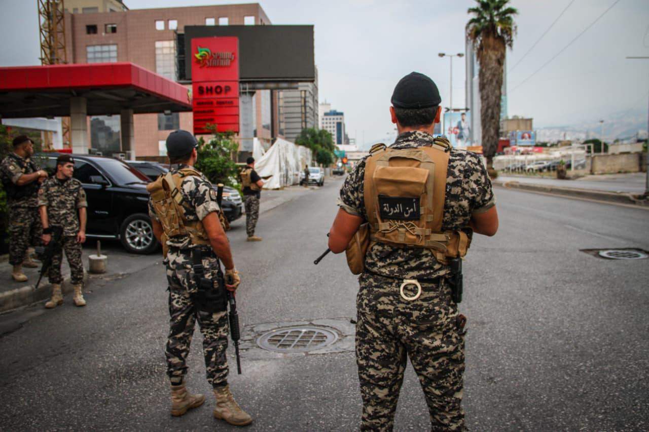 في برج حمود.. قذيفة تحمل كتابات عبرية وتدخل أمنيّ (صورة)  