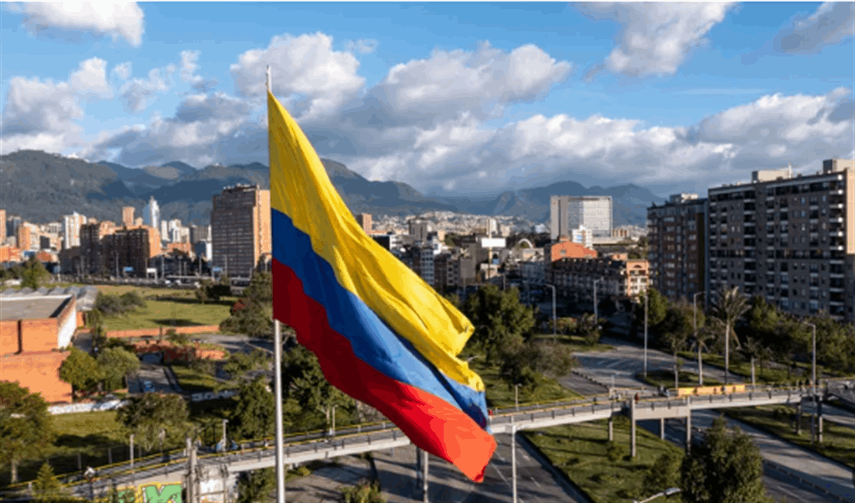 بعد وقف الشراء من إسرائيل.. كولومبيا تصنع بندقيتها الهجومية الأولى (صور) 