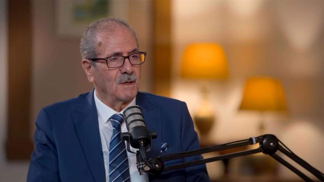 حسين الشرع والد الرئيس السوري احمد الشرع ينتقد الإساءة لـ مصر 