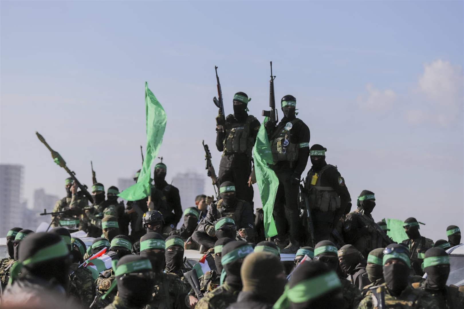 حماس تردّ على خطة ترامب (البناء)