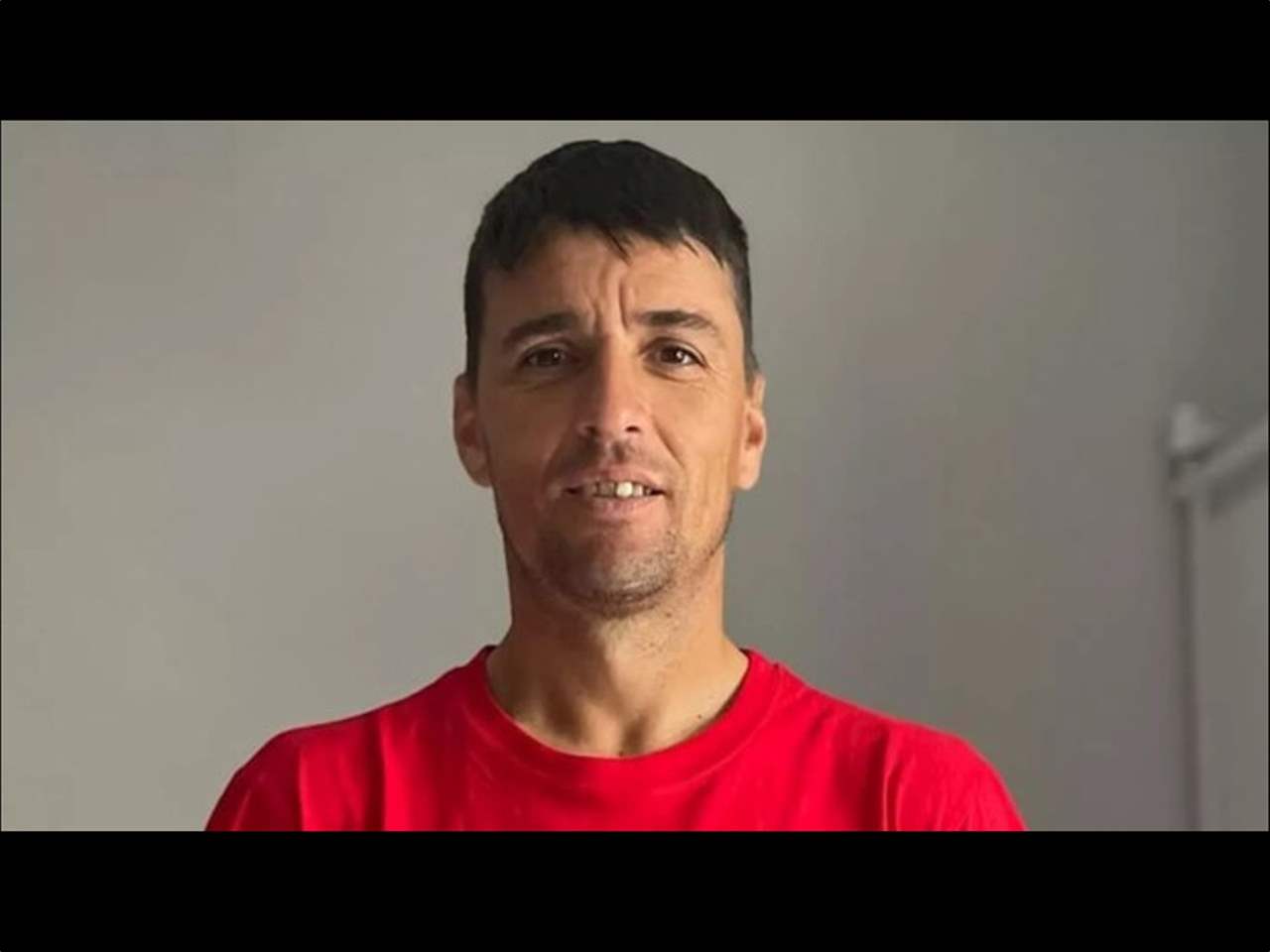 وفاة لاعب روماني بعد صراعٍ مع السرطان