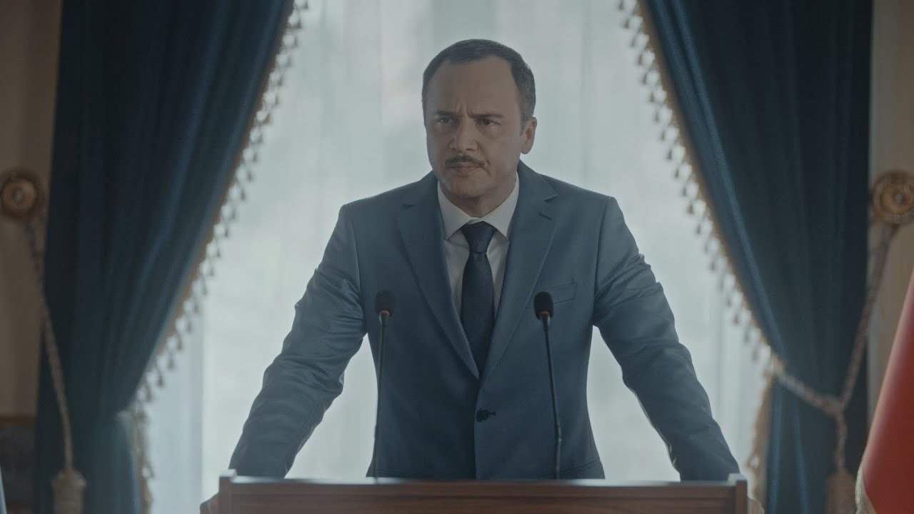 بعد جهاد عبده.. مكسيم خليل يتضامن مع السويداء ويدعو للتكاتف بين السوريين