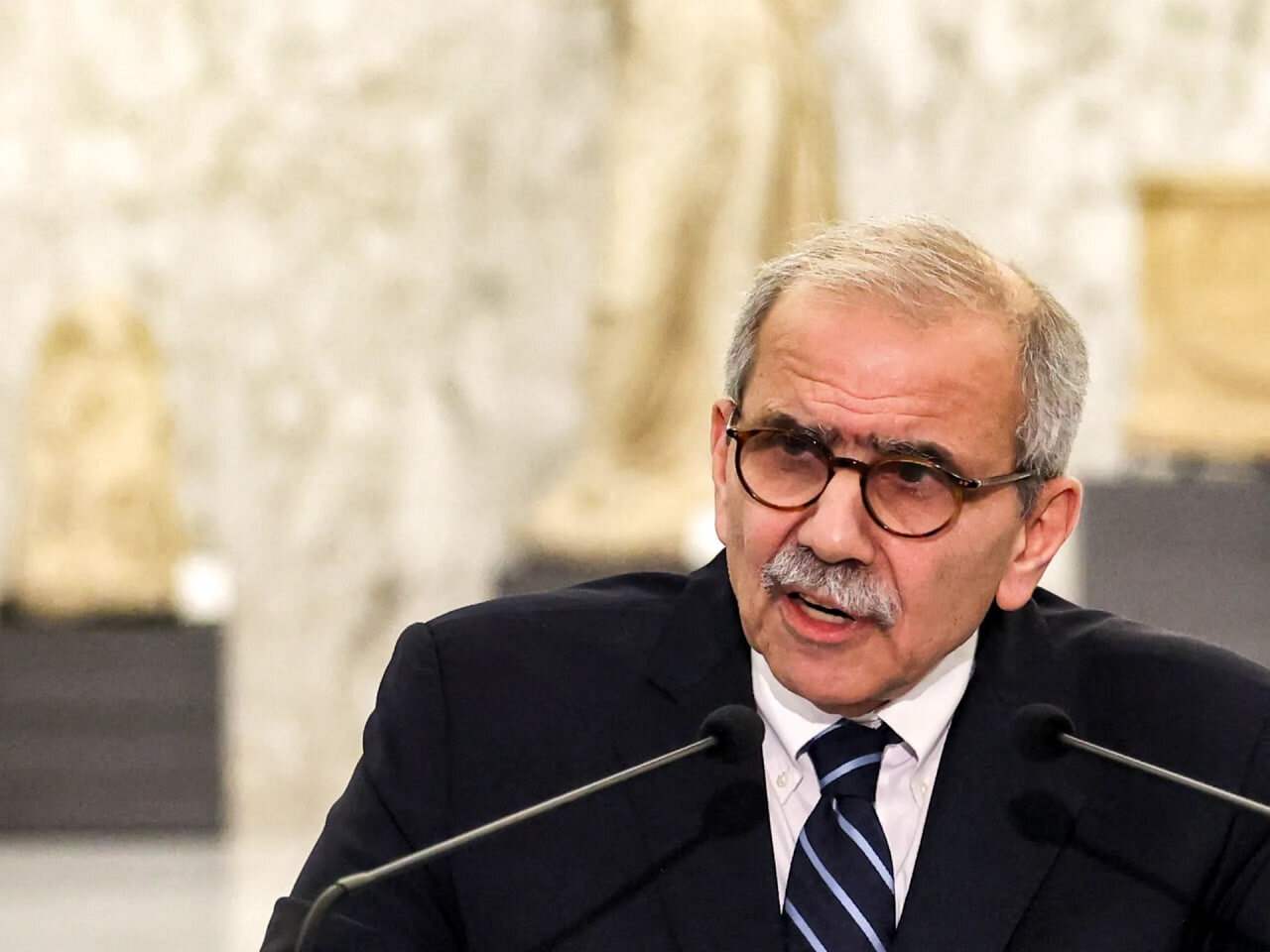 إتصال بعد غارات المصيلح.. وطلب عاجل لنواف سلام؟ 