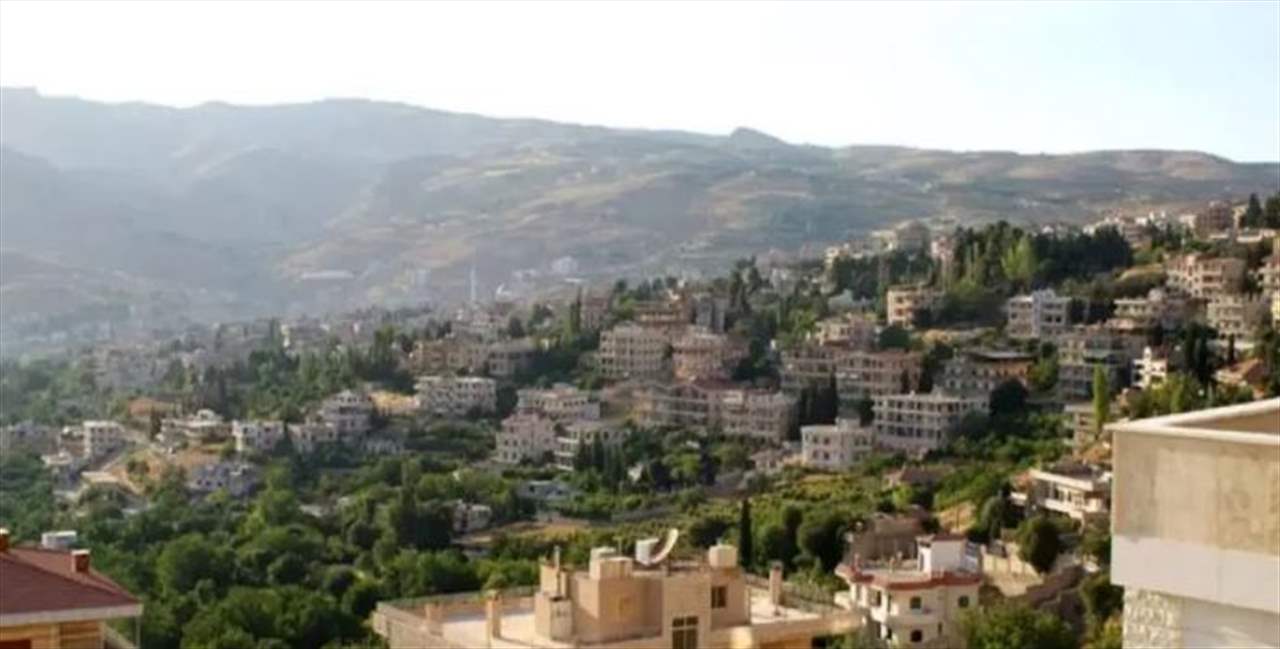 منشآت عسكرية على الحدود اللبنانية - السورية؟ 