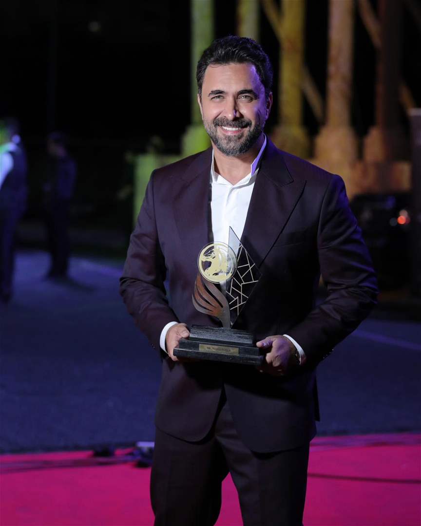 نادر الأتات يتوَّج بلقب &quot;نجم الشباب الأول&quot; في مهرجان كاييل التكريمي ببيروت