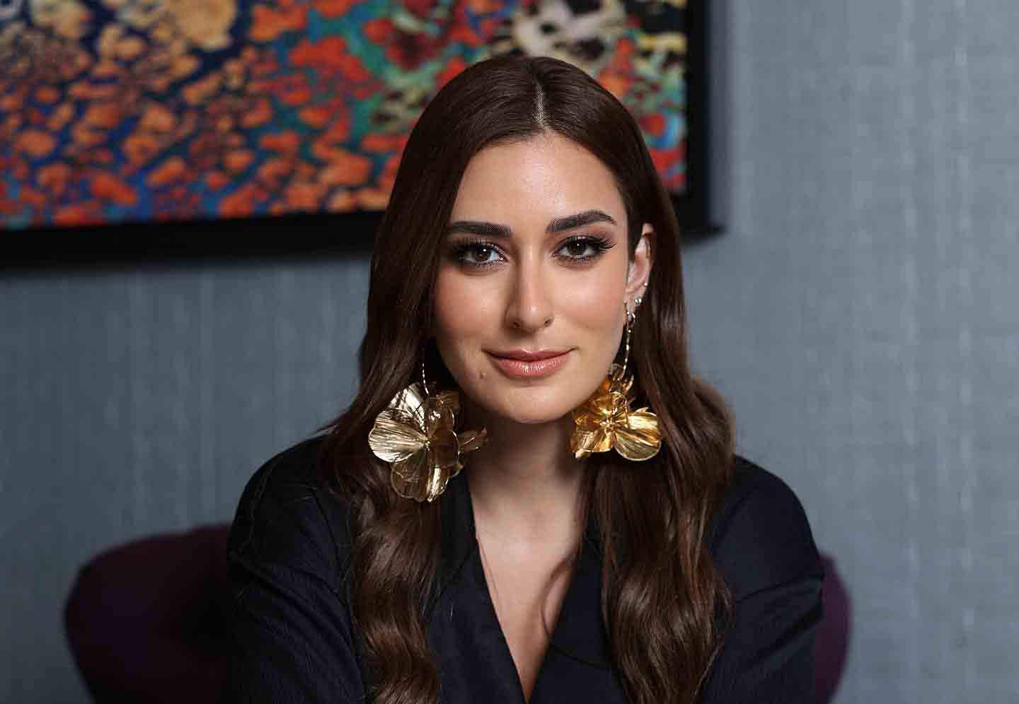 حمل امينة خليل يثير الجدل وهي ترد في اول تصريح حصري 