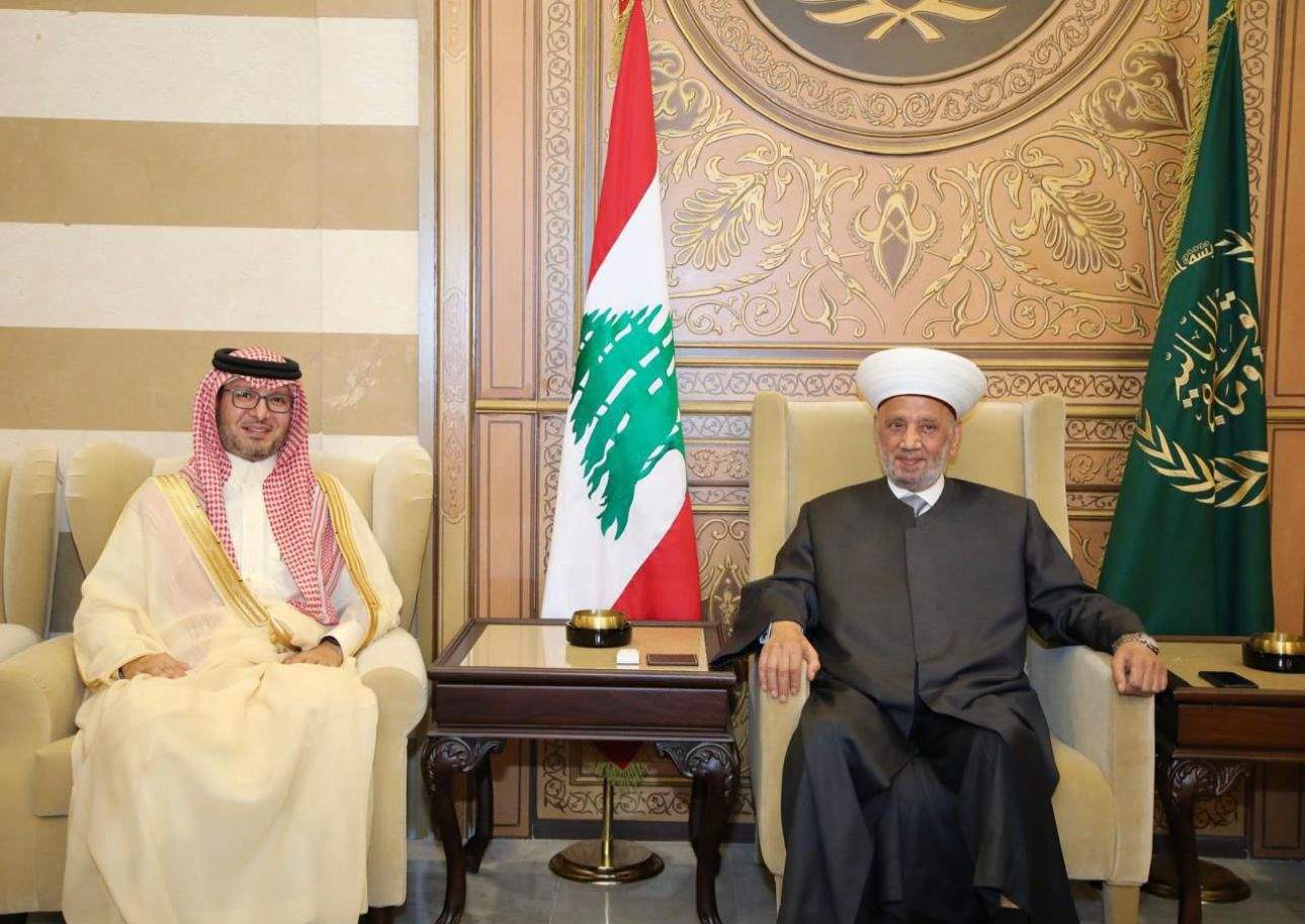 دريان استقبل السفير السعودي في لبنان وليد بخاري..وهذا ما تم بحثه 