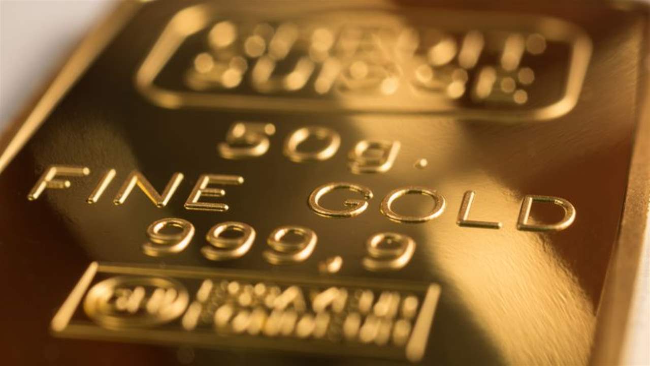 الذهب يتوهج برقم قياسي جديد.. كم بلغ؟  