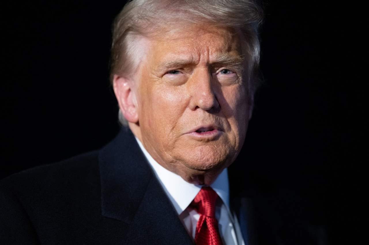 ترامب يطلب مساعدة الصين! 