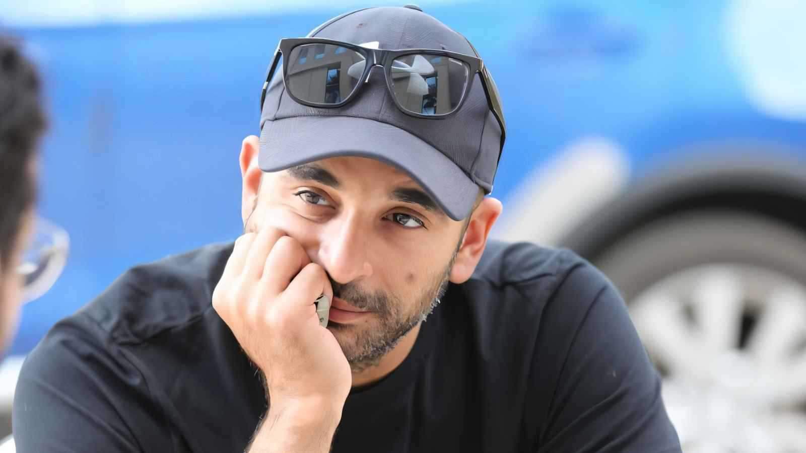 أحمد الجنايني ينشر أول صورة رومانسية مع منة شلبي بعد تداول وثيقة زواجهما