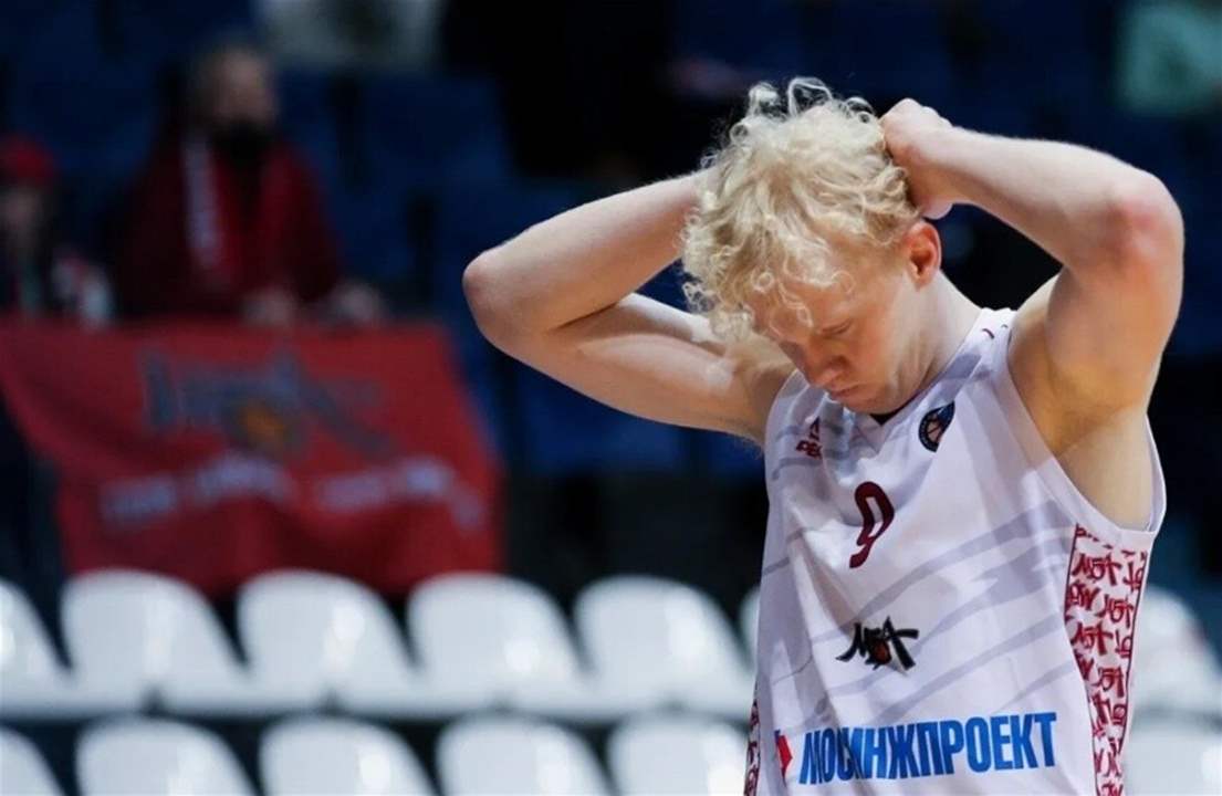 فرنسا تُسلّم لاعباً روسيّاً الى السلطات الأميركية