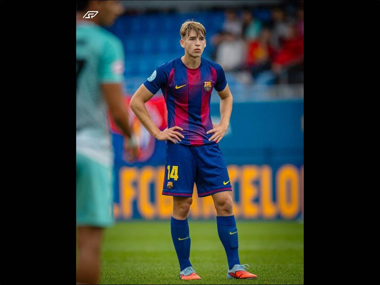 فليك يضم بديلاً لبيدري من برشلونة أثلتيك