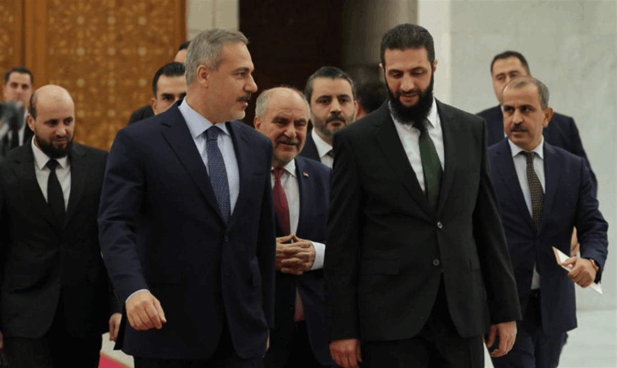 الشرع التقى وزير الخارجية التركية في واشنطن 