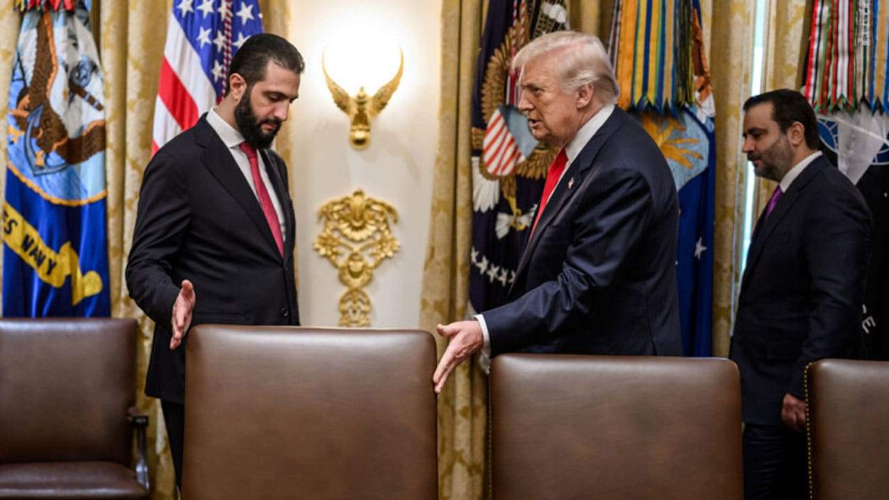  هدايا متبادلة بين ترامب والشرع