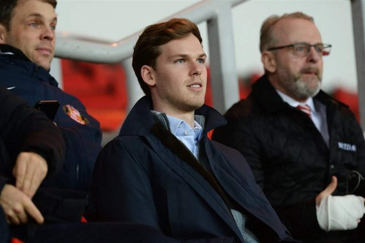 مالك سندرلاند الشاب .. ملياردير أعاد للنادي بريقه 