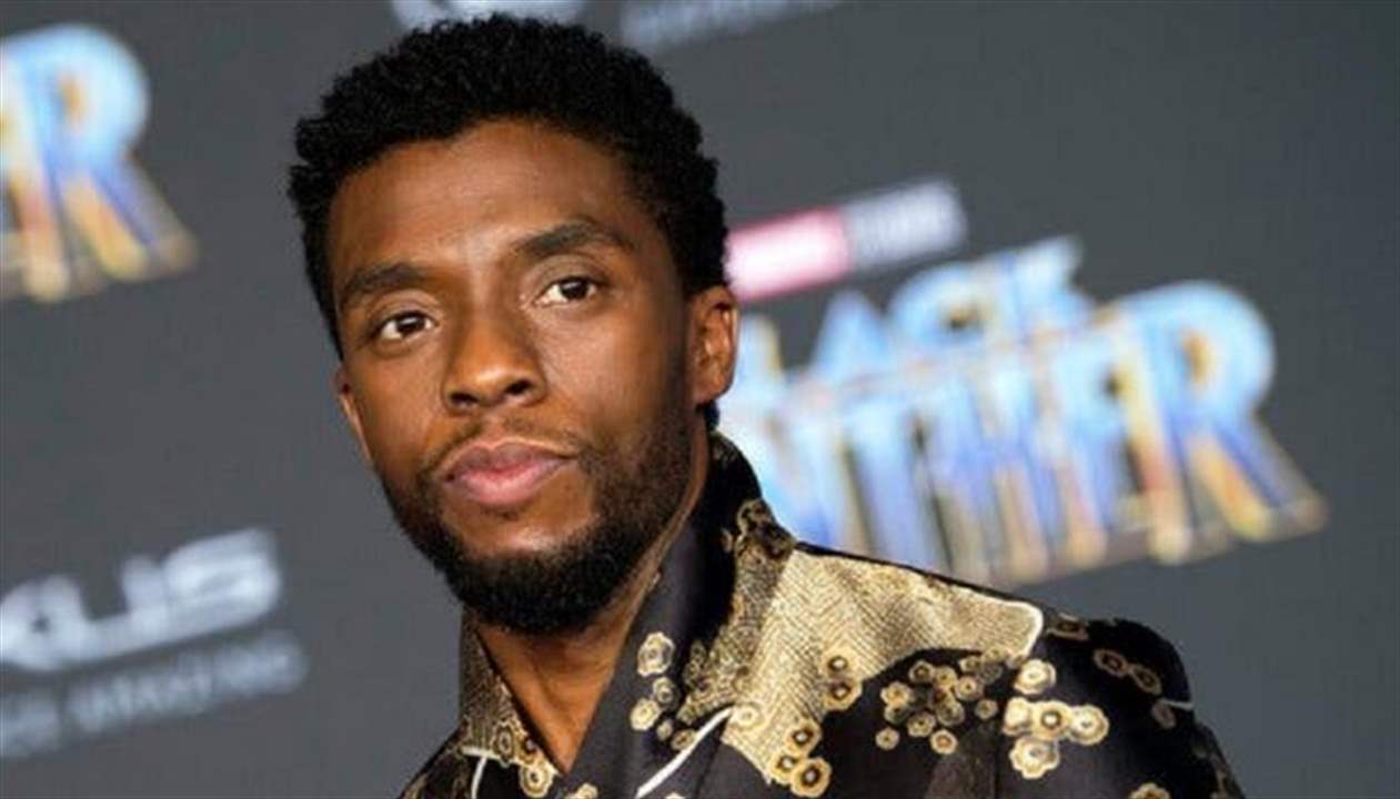 تكريم تشادويك بوسمان بنجمة على ممشى المشاهير في هوليوود 