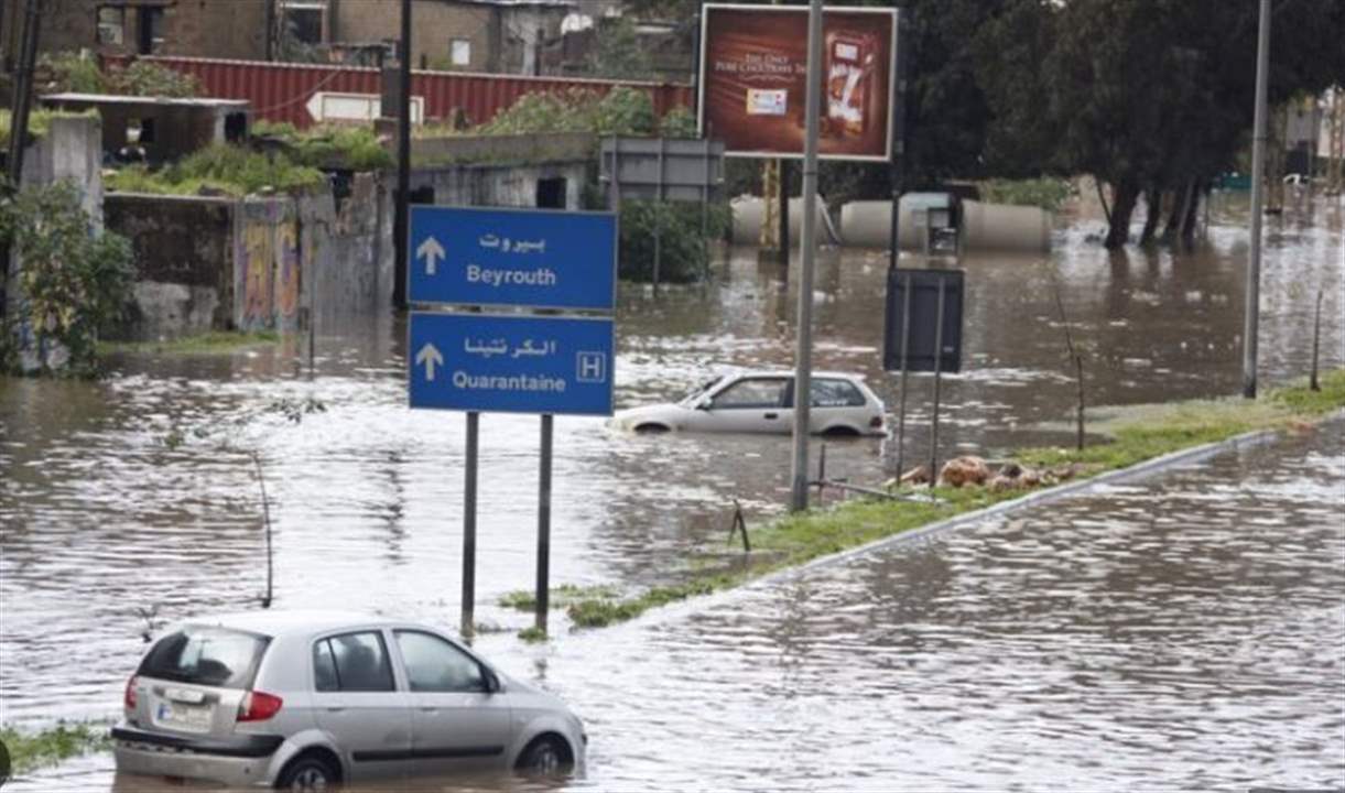 بعد الفيضانات.. رسامني يعلّق: أمر طبيعي 