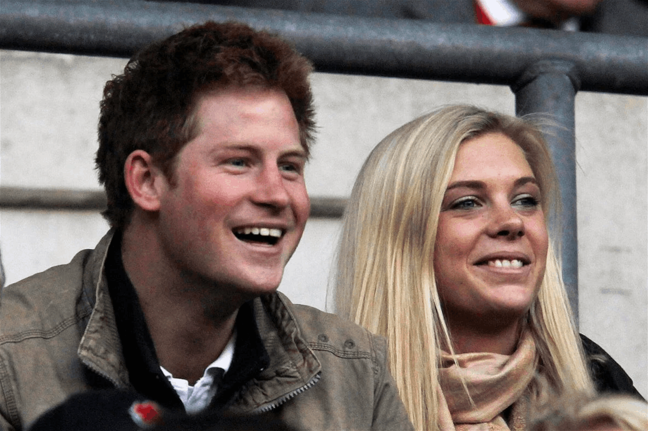 حبيبة الأمير هاري السابقة تفاجئ الجمهور بصور زفافها من موريشيوس