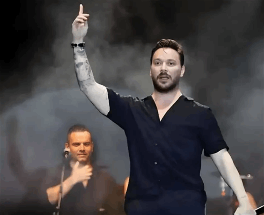 اردوغان يؤجل طلاق فنان تركي لمدة عام كامل..وهذه الاسباب