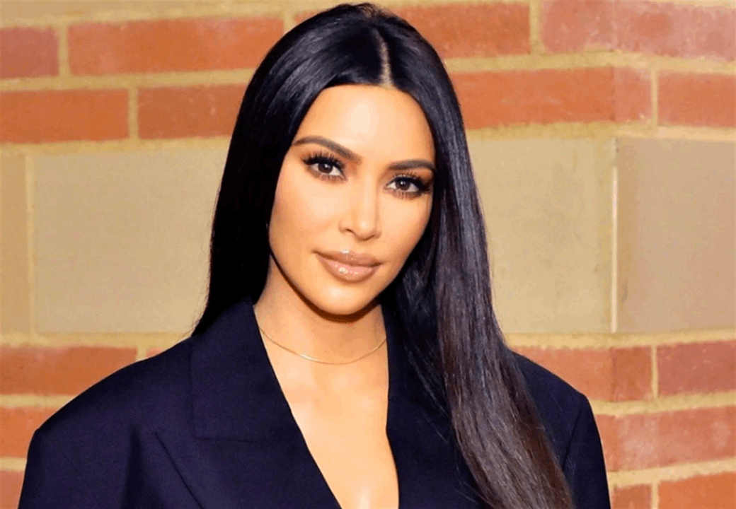 كيم كارداشيان تشرح لماذا أعلنت رسوبها في اختبار المحاماة 