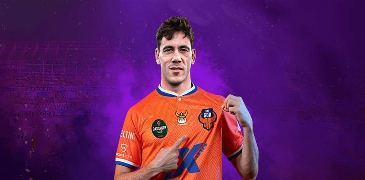 فيديو – أغرب طرد قبل المباراة وبسبب لون الملابس الداخلية!