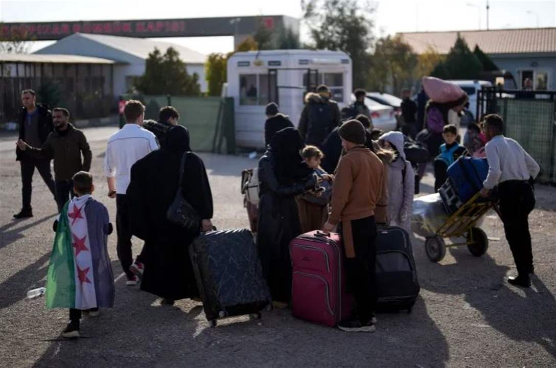 أكثر من 3 ملايين سوري يعودون إلى سوريا