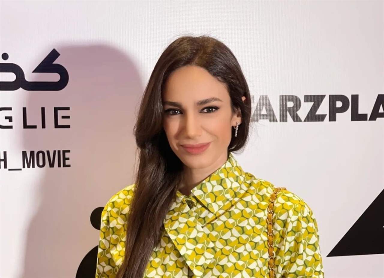 نقل لورا خباز الى المستشفى بعد تعرضها لحادث سير مروع