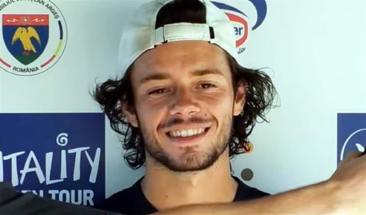 إيقاف لاعب تنس فرنسي 20 عاماً