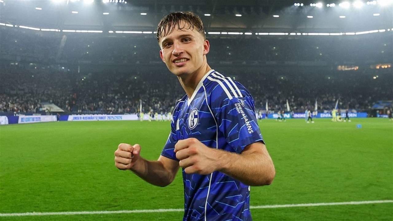 فيديو - تحالف جماهيري قديم يلوّن مدرجات شالكة