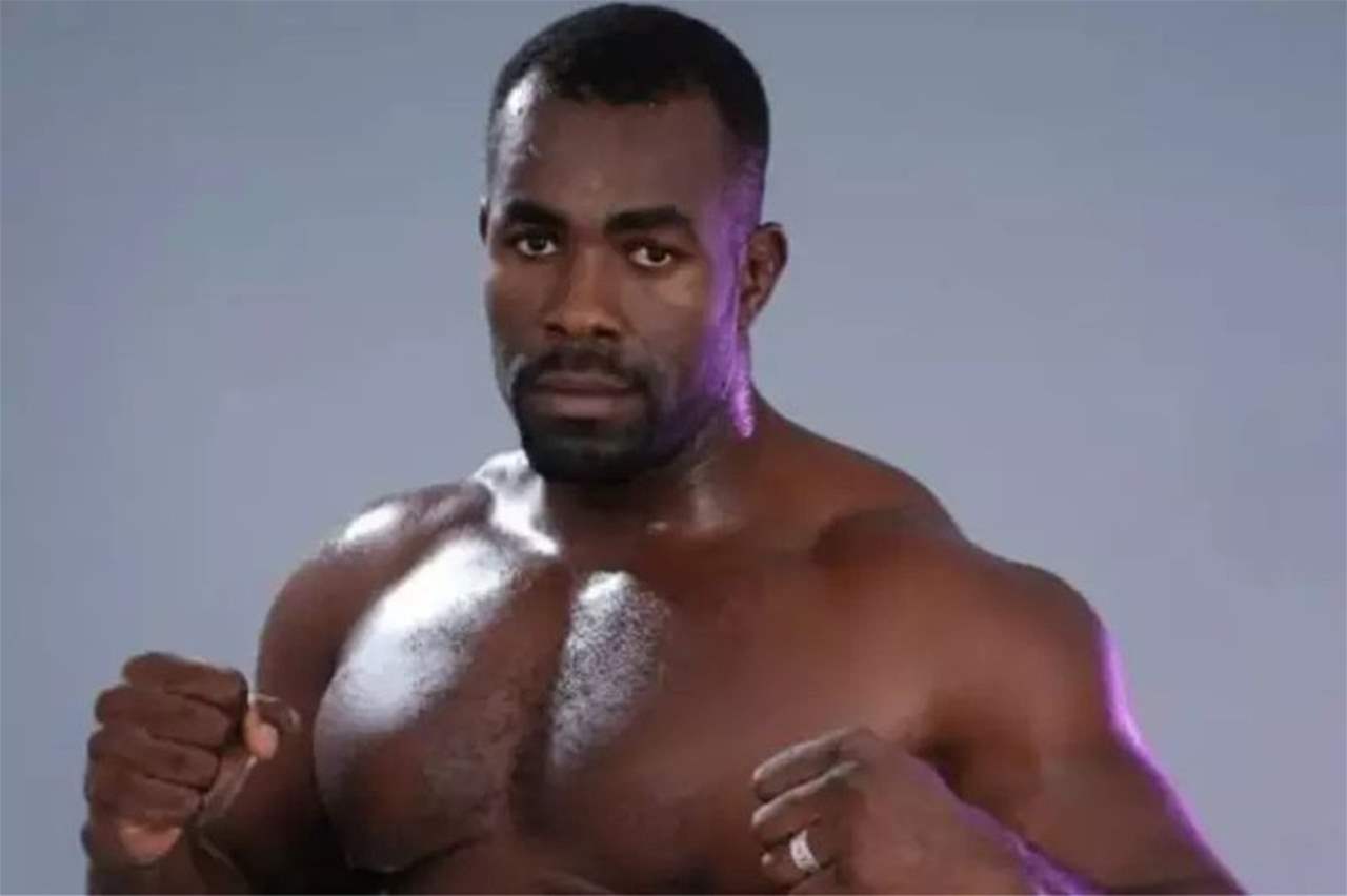 مقتل "موندراغون" غرقاً في النهر