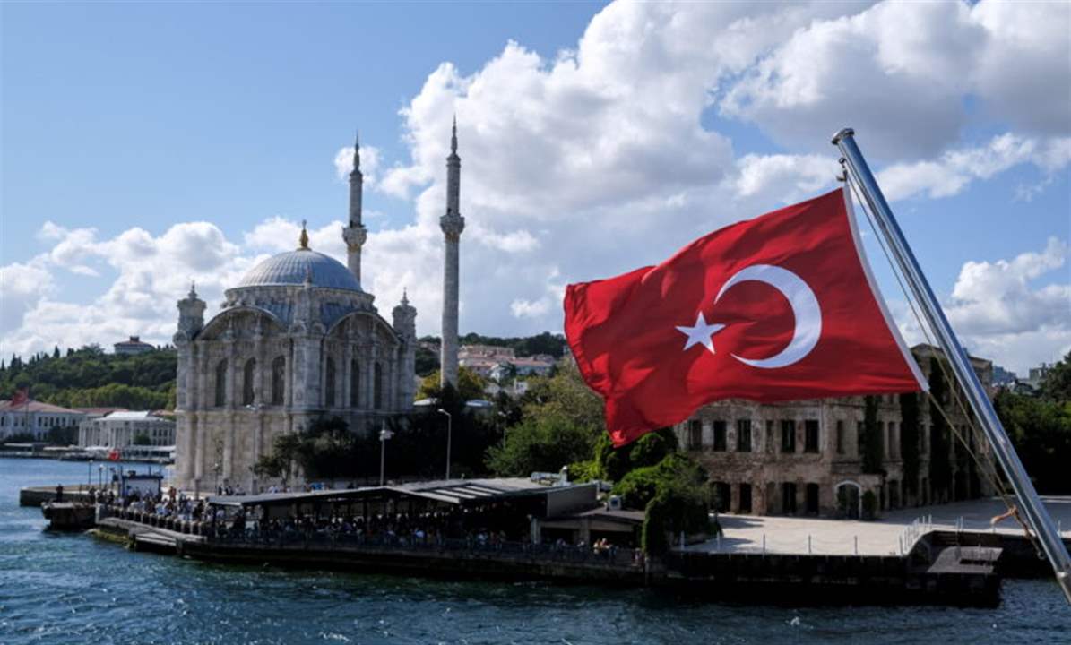 حملة أمنية واسعة في إسطنبول تطال نجوماً ومشاهير بتهم الممنوعات