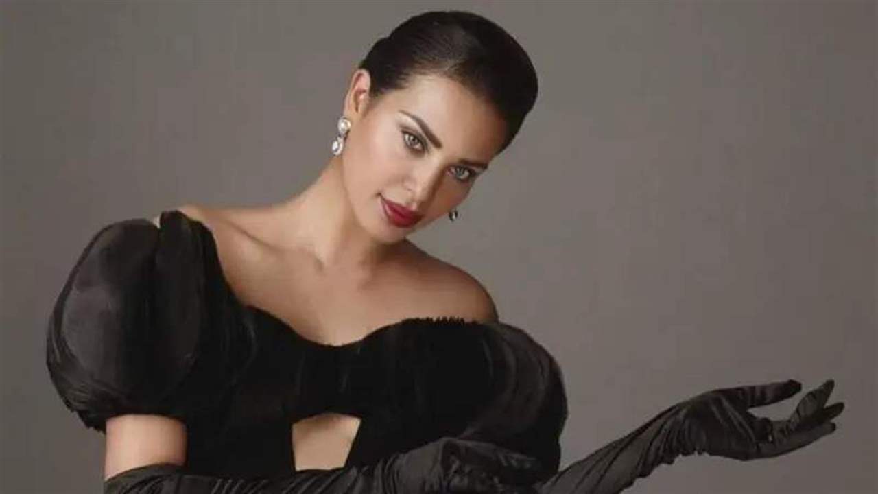 دومينيك حوراني تدخل المستشفى بعد تسمم من لحوم مثلجة فاسدة!