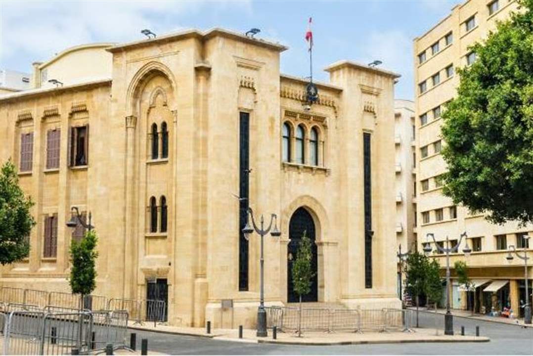 عن العلاقة بـ"ابو عمر"..نائب يوضّح