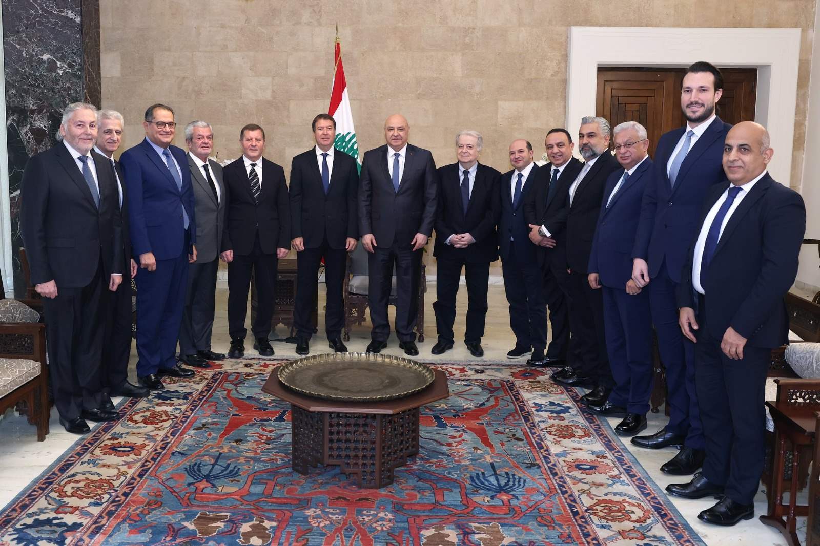 عون: لبنان بدأ يستعيد عافيته