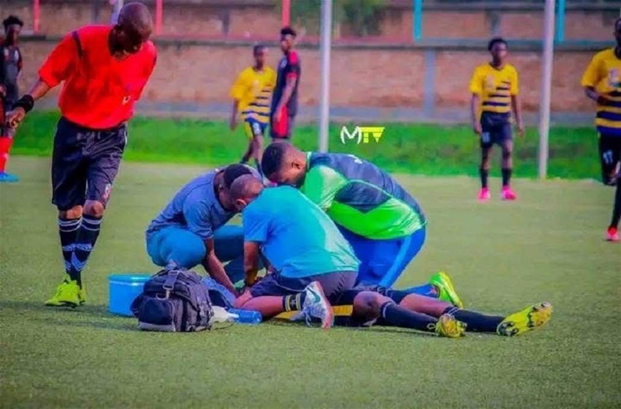 مقتل لاعب خلال المباراة والسبب "سحر" لا يُصدّق