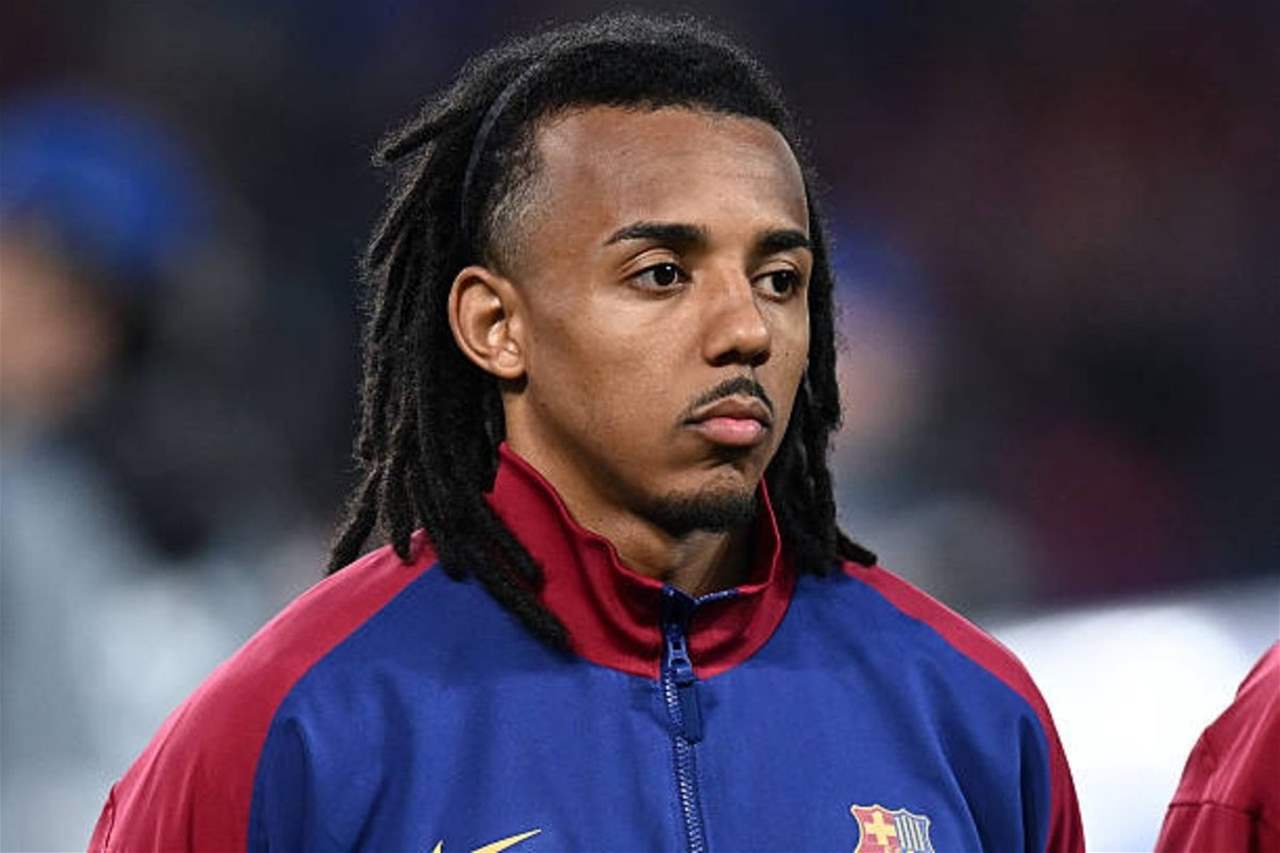 فيديو - جول كوندي وكرة قدم مع الأطفال في بنين