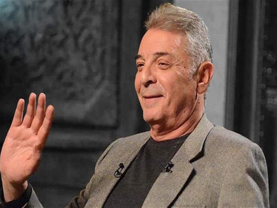 أسامة عبد الفتاح يطمئن الجمهور على الحالة الصحية لمحمود حميدة