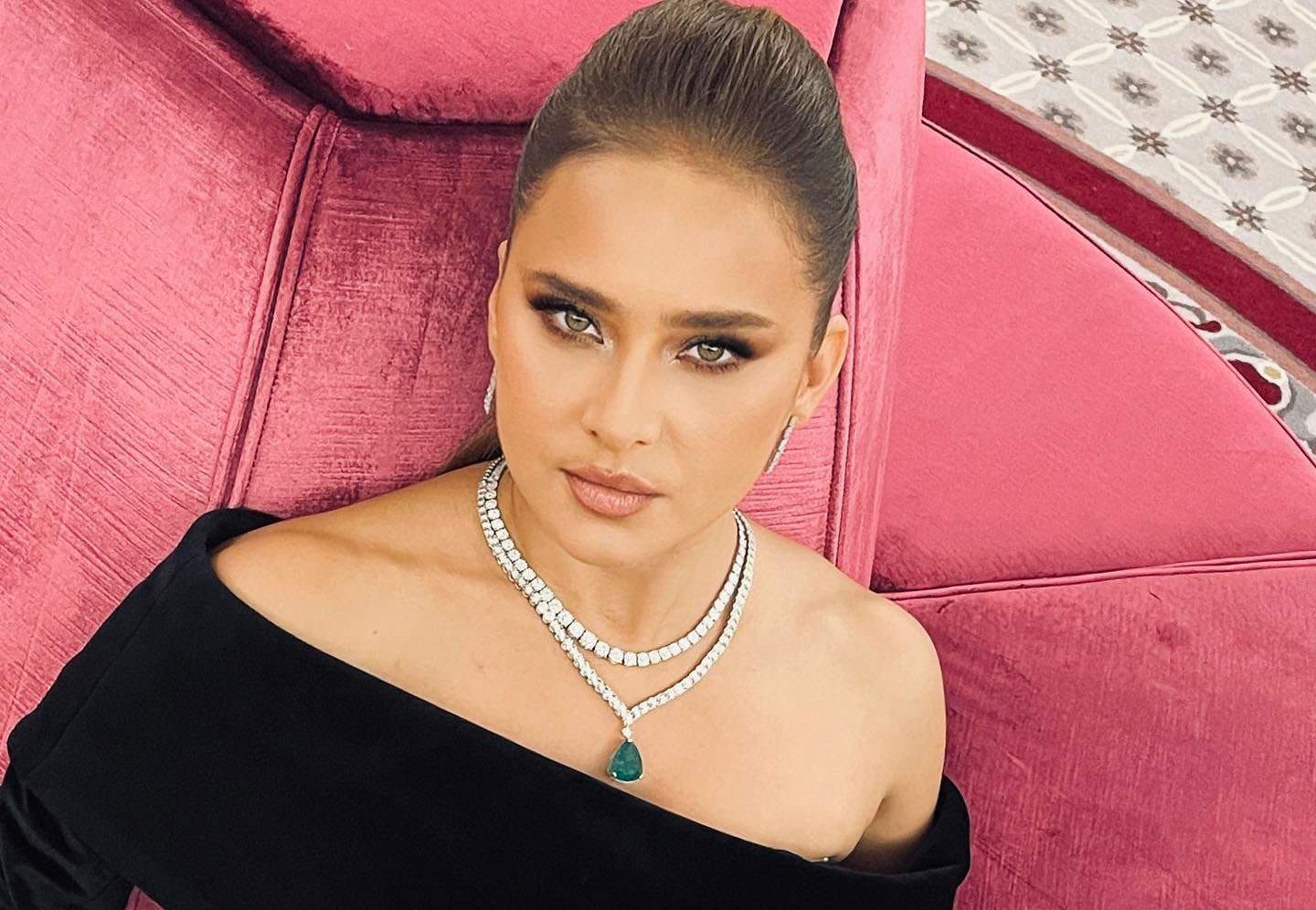 بعد طلاقه من داليا مصطفى.. أخبار عن زواج شريف سلامة ونيللي كريم تثير الجدل وهي ترد 