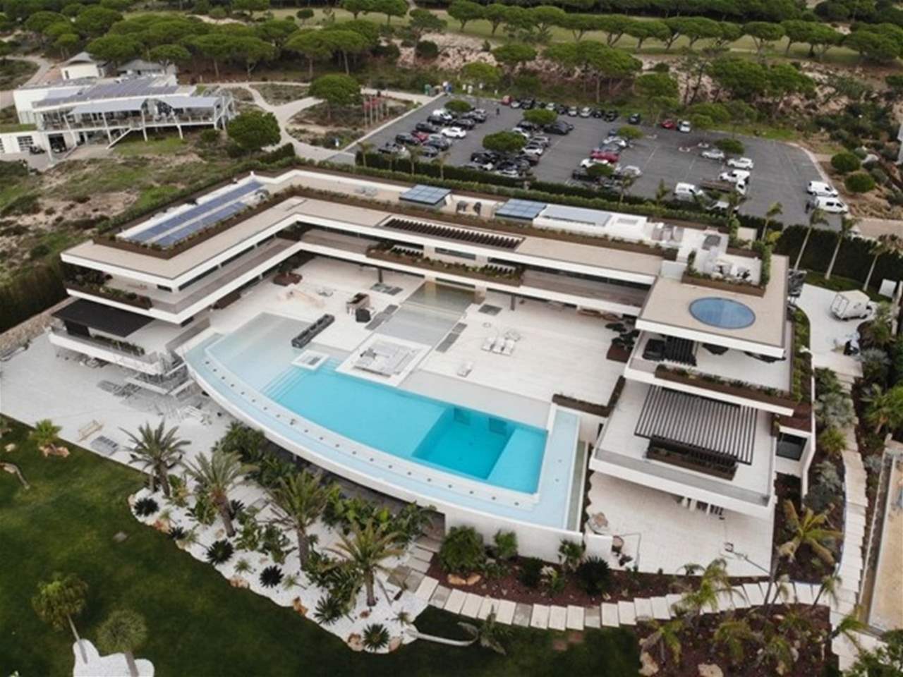 كريستيانو رونالدو يستعد للعيش في منزل فخم بقيمة 30 مليون يورو 