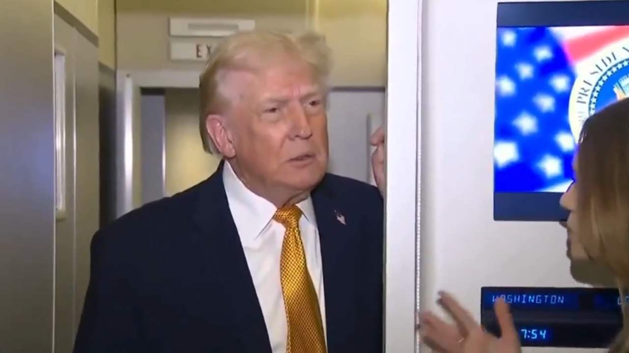 مجددًا.. ترامب يحذّر إيران