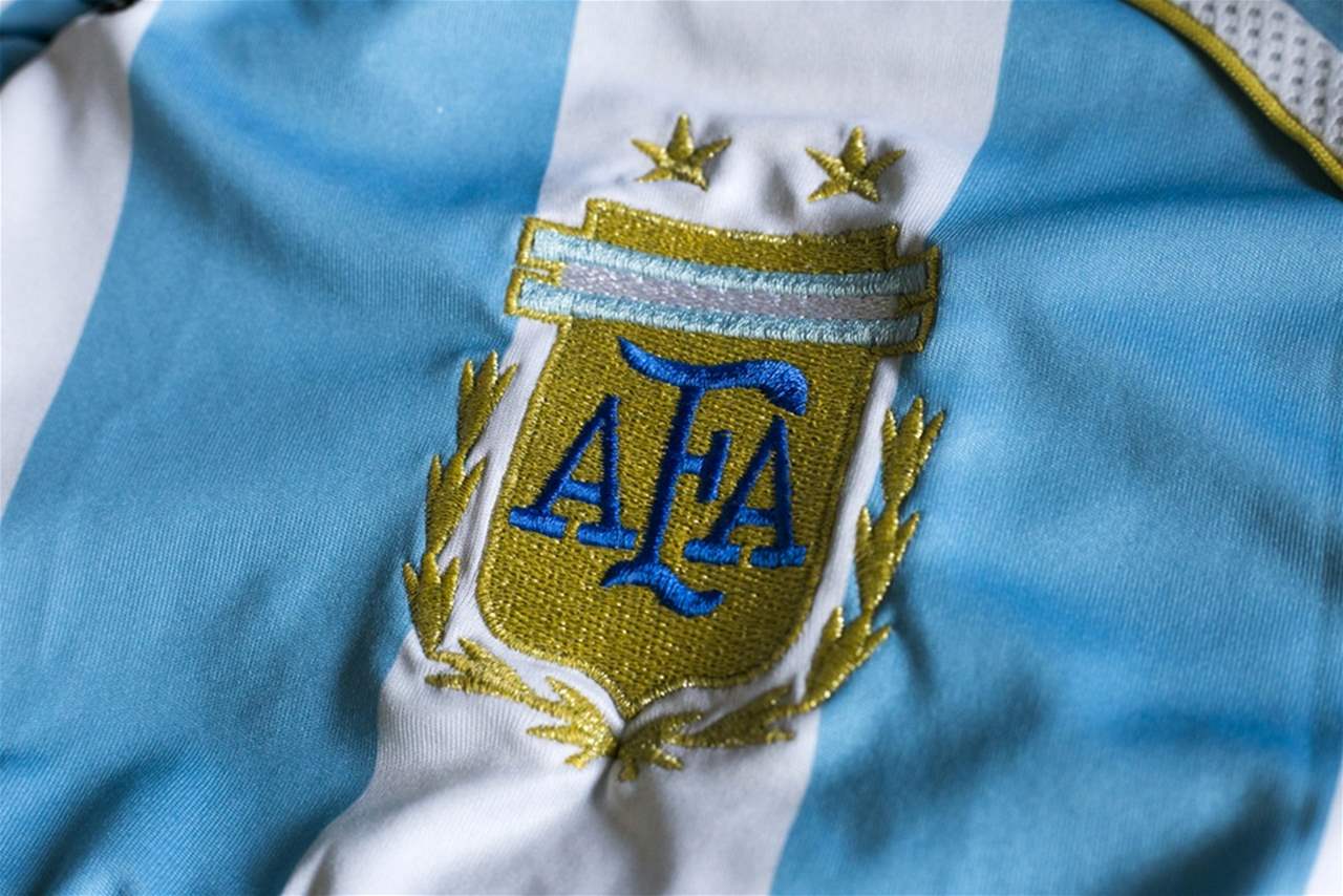 لا لأوروبا بلا عقود: الأرجنتين تُشدّد على ناشئيها