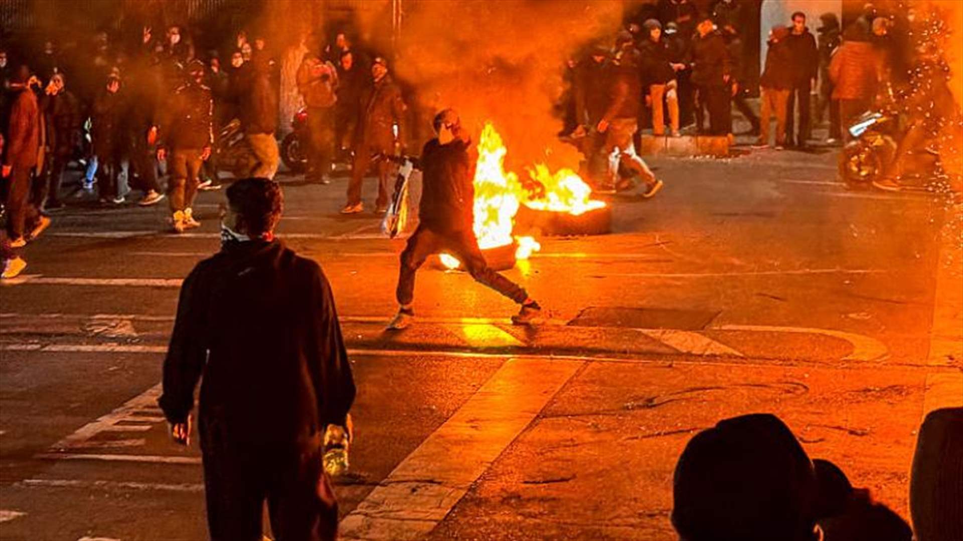 في إيران.. توقيف ثلاثة آلاف شخص! 