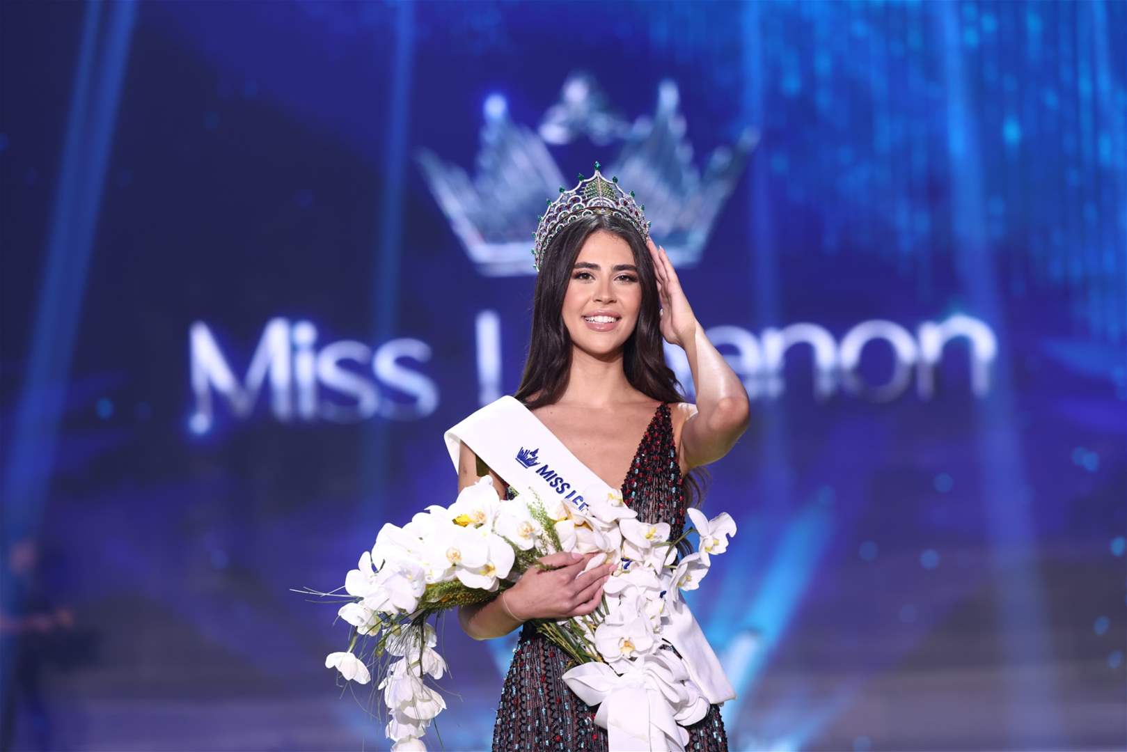 ملكة جمال لبنان بيرلا حرب تحسم حقيقة ارتباطها بـ جوزيف عطية