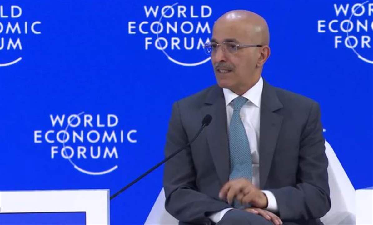 وزير المال السعودي يقلل من تأثير فنزويلا في سوق النفط