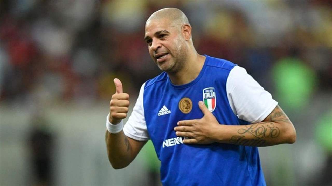 فيديو - محتال سرق والدة الإمبراطور فردّ بتحدّيه علناً